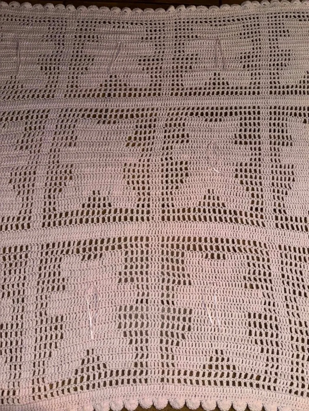 Pink Crochet baby girl blanket (teddy bears)